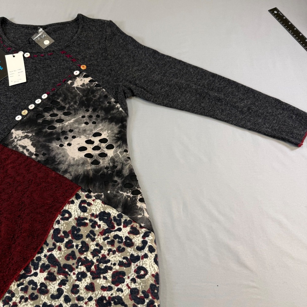 Shana Apparel Mixed Media Patchwork Tunic Top Black Red Leopard Print Womens M - Picture 3 of 16